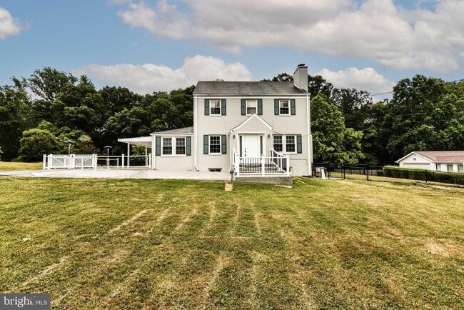 property at 3529 Woodburn Rd