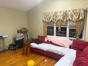 1336 K St in Elmont, NY - Building Photo - Building Photo