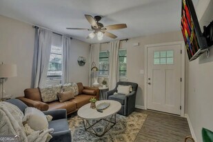 50 Oak St in Hiram, GA - Building Photo