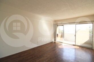 351 E Thomas Rd in Phoenix, AZ - Building Photo - Building Photo
