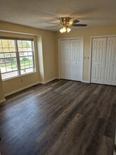 113 Arbor Ln in Mattoon, IL - Foto de edificio - Building Photo