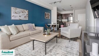 302 Constitution Ave in Bayonne, NJ - Building Photo