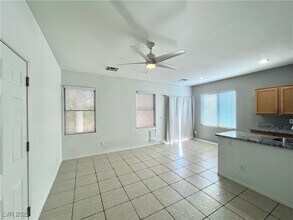 8074 Kings Ransom St in Las Vegas, NV - Building Photo - Building Photo