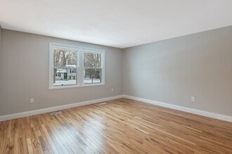 4210 Trotwood Ln in Clay, NY - Building Photo - Building Photo