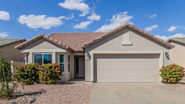 property at 10778 W Cambridge Ave