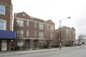 East Garfield Park II Apartments in Chicago, IL - Building Photo - Building Photo