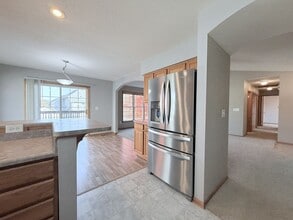 2374 Kristian St in Iowa City, IA - Building Photo - Building Photo