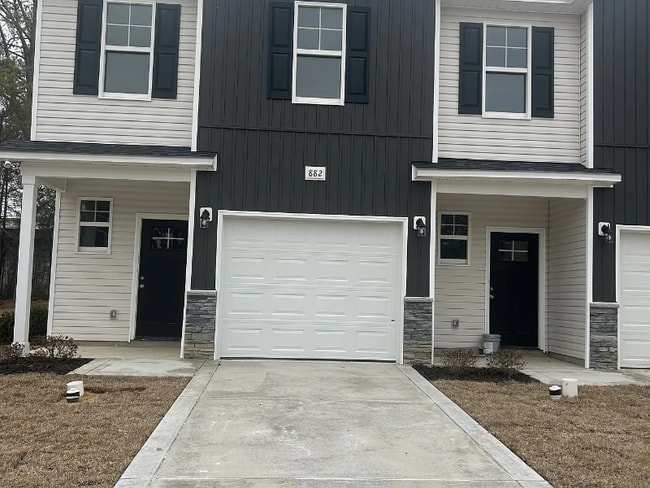 888 Danish Dr in Fayetteville, NC - Building Photo - Building Photo