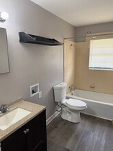 106 Lily St, Unit A in Greenville, SC - Building Photo - Building Photo