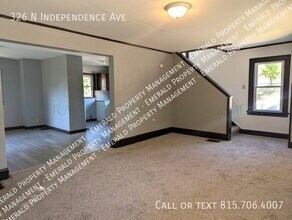 326 N Independence Ave in Rockford, IL - Building Photo - Building Photo