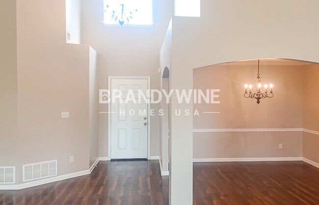 9876 Brimfield Dr in Cordova, TN - Building Photo - Building Photo