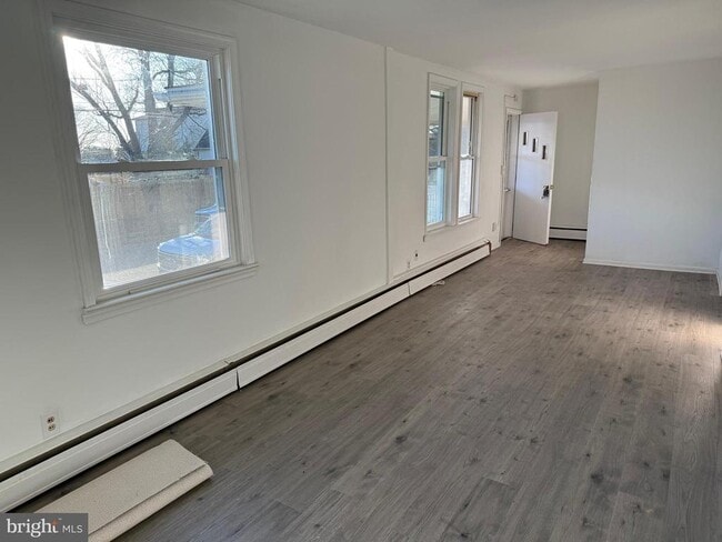 305 Monument Ave in National Park, NJ - Building Photo - Building Photo