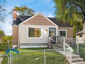 Ranch Home with Semi-Finished Basement & Lots of Storage in Columbus, OH - Building Photo - Building Photo