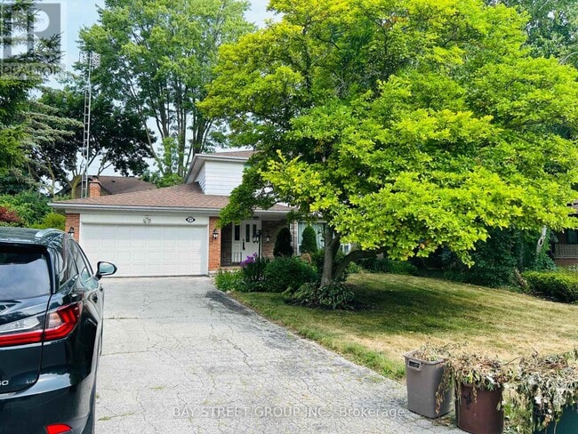 property at 27 Jeremy Dr