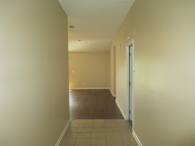 14428 Woodfield Cir N in Jacksonville, FL - Building Photo - Building Photo
