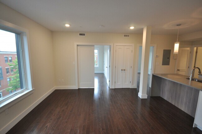 660 Massachusetts Ave, Unit 7 in Boston, MA - Building Photo - Building Photo
