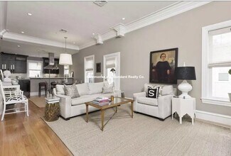 7 Tuckerman St, Unit 3 in Boston, MA - Building Photo - Building Photo