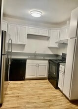 1811 E Grand Ave, Unit 86 in Escondido, CA - Foto de edificio - Building Photo