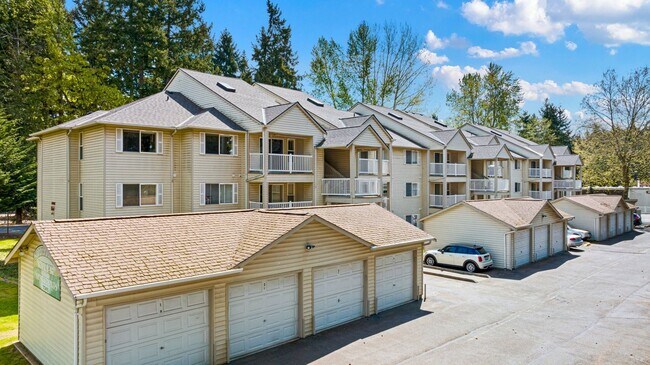 Sammamish River Apartments