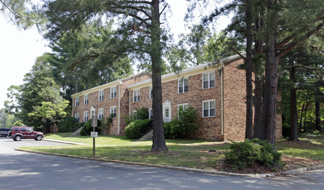 Landmark at Gayton in Richmond, VA - Foto de edificio - Building Photo