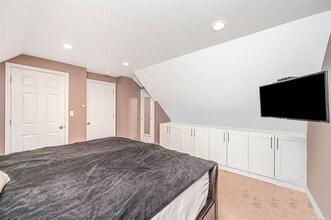 11 Skylark Ln in Levittown, NY - Building Photo - Building Photo