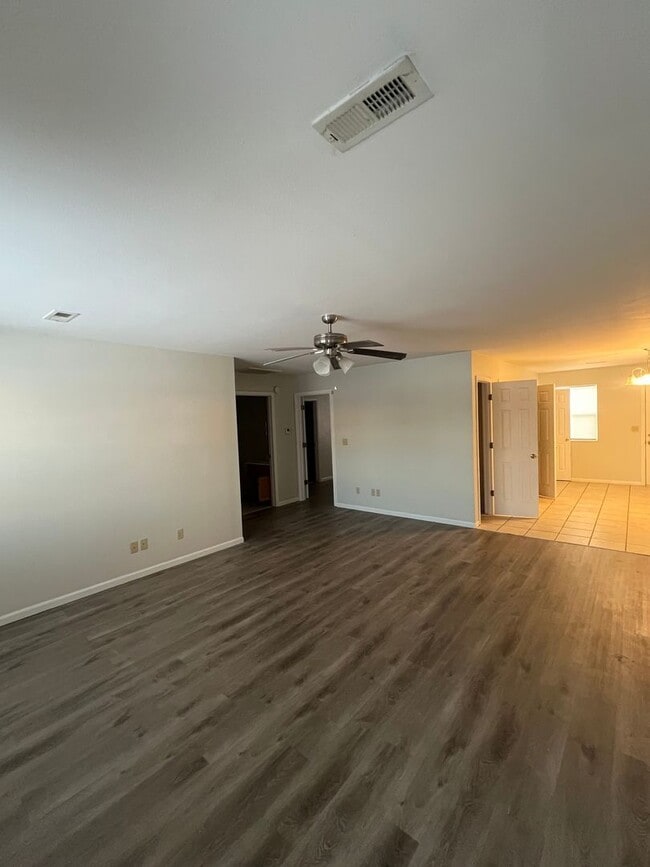 property at 1925 Allyson Ct