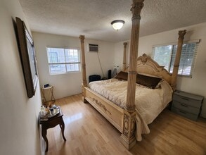 6904 Radford Ave, Unit 7 in North Hollywood, CA - Building Photo - Building Photo