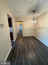 1 Summit Hill Ct, Unit C1 in Baltimore, MD - Building Photo - Building Photo