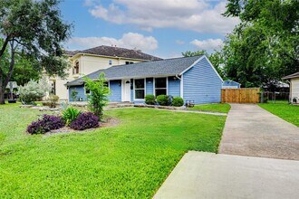 5541 Aspen St in Houston, TX - Building Photo - Building Photo