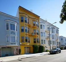 3560 Pierce St in San Francisco, CA - Building Photo - Building Photo