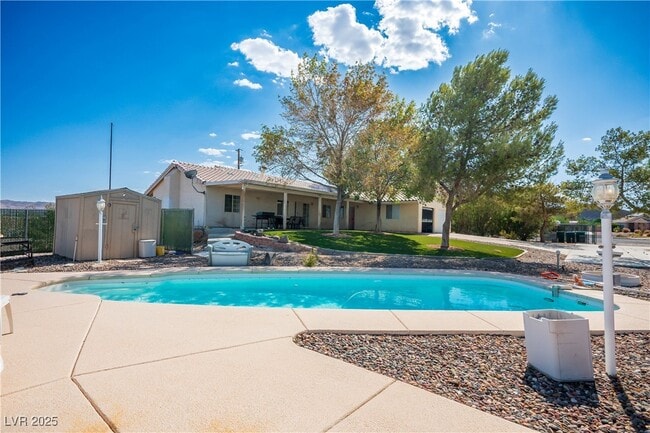 property at 6990 W Richmar Ave