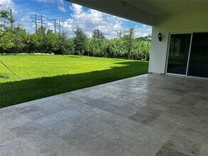 6121 Marinel Say Dr in Davie, FL - Building Photo - Building Photo