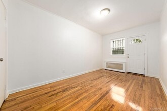545 E 93rd St in Brooklyn, NY - Building Photo - Building Photo