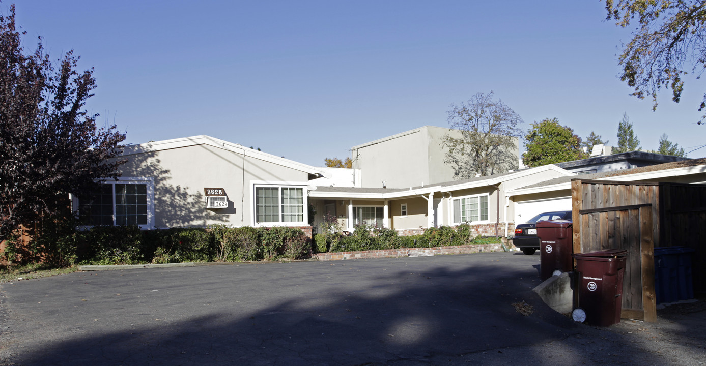 3628-3630 Bickerstaff St in Lafayette, CA - Building Photo