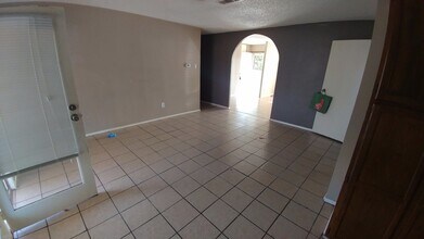 1109 Melrose St in Garland, TX - Building Photo - Building Photo