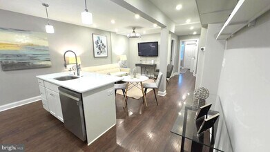 709 Jackson St NE in Washington, DC - Building Photo - Building Photo