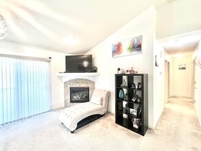 14826 Mary St in Omaha, NE - Building Photo - Building Photo