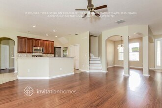 7814 Riverwood Oaks Dr in Riverview, FL - Foto de edificio - Building Photo