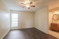 18515 Denise Dale Ln photo'