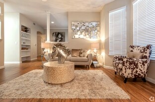 718 Sawdust Rd in Spring, TX - Building Photo