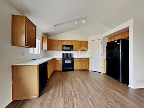 11365 E 116th Dr in Henderson, CO - Building Photo - Building Photo