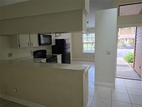 5312 Rollinsford Ct in Tampa, FL - Building Photo - Building Photo