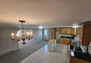 16 Brook St in Montgomery, PA - Building Photo - Building Photo