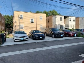 9126 keating ave, Unit 1A in Skokie, IL - Building Photo - Building Photo