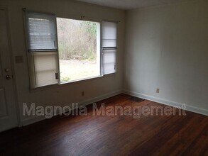 1934 Raleigh Rd in Henderson, NC - Building Photo - Building Photo