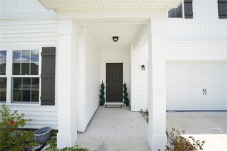 300 Brightleaf Cir in Hinesville, GA - Building Photo - Building Photo