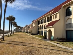 10 10th St in Atlantic Beach, FL - Building Photo - Building Photo