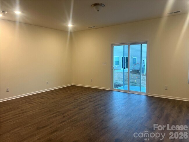 7117 Bentz St in Charlotte, NC - Building Photo - Building Photo