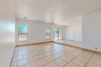 708 Buckboard Rd SE in Rio Rancho, NM - Building Photo - Building Photo