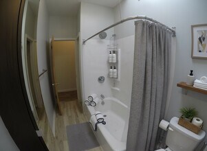 2516 E Lehigh Ave in Philadelphia, PA - Building Photo - Building Photo